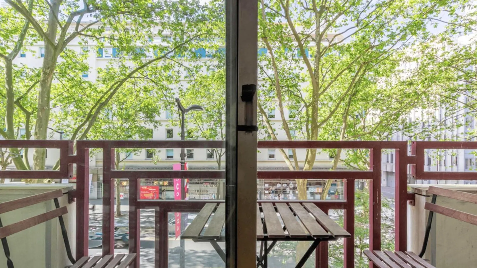 2 Rooms Apartment With Garden Párizs