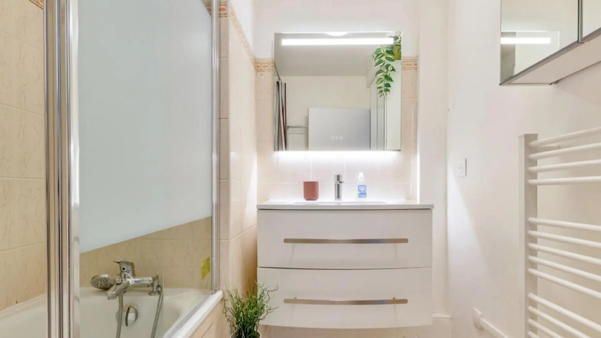 2 Rooms Apartment With Garden Parijs Frankrijk