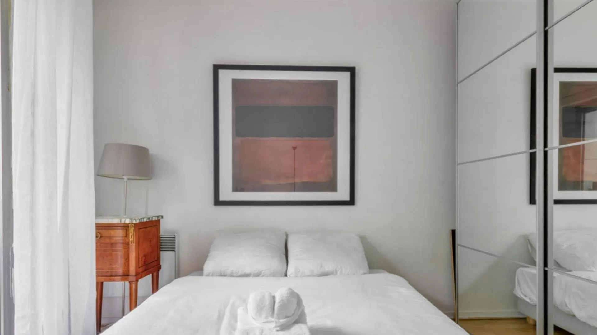 2 Rooms Apartment With Garden Parijs
